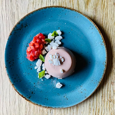 Summer Berry Pavlova